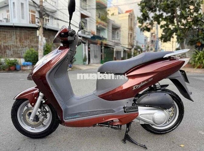Dylan 150 nhập Ý - Xe Chuẩn 100%
