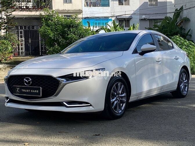 Mazda 3 luxury sx 2022  -  23000km