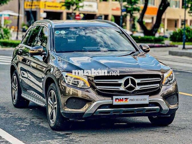 Mercedes Benz GLC 2018 250 4MATIC - Màu Nâu