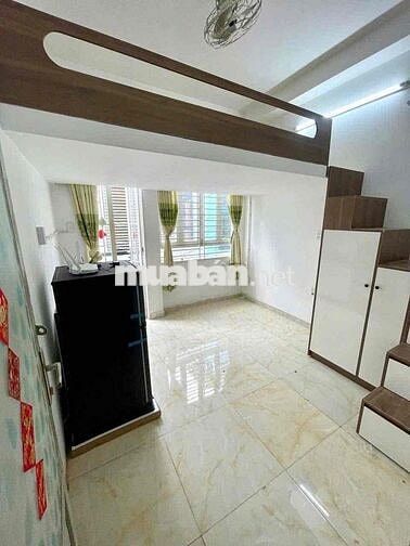 Duplex Ban Công + Cửa Sổ 22m2 - Ngã 4 Phú Nhuận - CV Hoàng Văn Thụ