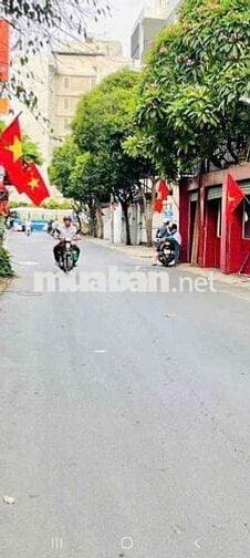 Tòa nhà 9x30 4 Tầng +St full Hoàng Diệu, P.10, Q.Phú Nhuận. Siêu rẻ