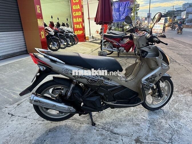NO4 còn rất đẹp , rin êm