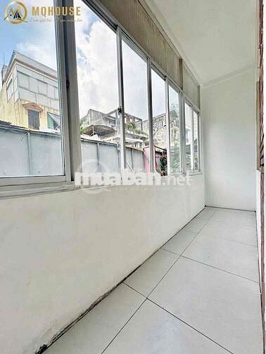 1PN TÁCH BẾP BAN CÔNG MGR FULL NG NGAY PHỐ ẨM THỰC PHAN XÍCH LONG Q.PN