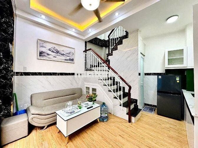 PHÚ NHUẬN - 4 TẦNG MỚI Ở NGAY - 2PN KHÉP KÍN, 3WC FULL NỘI THẤT -HIẾM!
