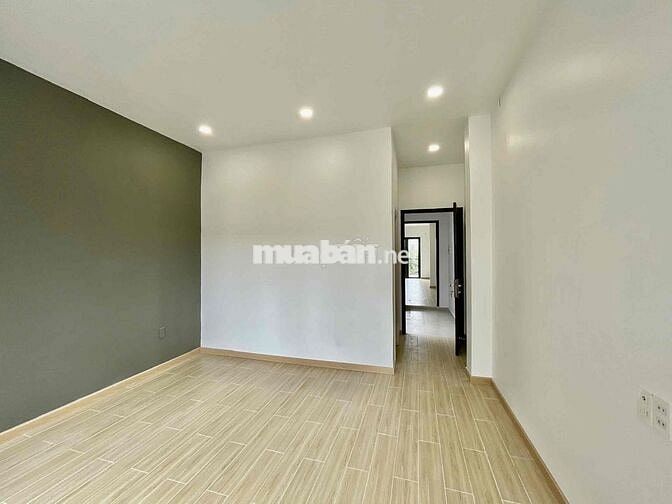 Mặt Tiền KD 4x20m 3Lầu (5PN 4WC) Vỉa Hè Rộng. Đường Số Khu Tên Lửa