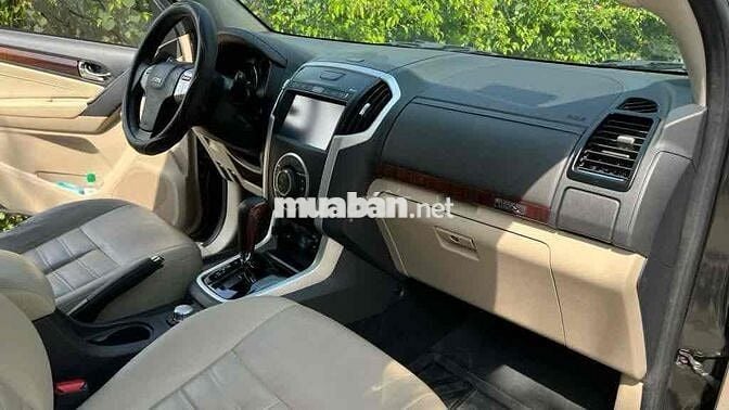 Isuzu Mu X 2019 3.0L 4x4 AT - 100 km