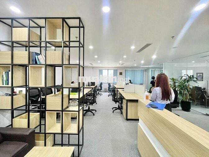 Văn phòng cho thuê Hoàng Văn Thụ 86-100m², thuê ngay giá rẻ chỉ 300k/m