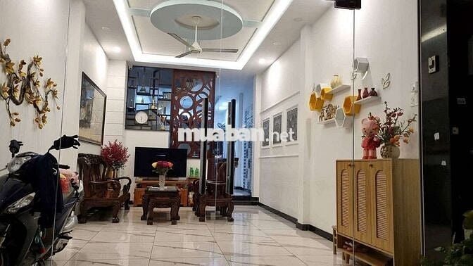 🔥 Mặt Tiền Đường NB Khu Tên lửa - 4 x 18 -3 Tầng -Sẵn Nội Thất Cơ bản