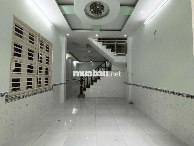 NHÀ 1 TRỆT 1 LẦU DT 5 x 17 NGAY CHỢ THỚI TỨ HÓC MÔN - ĐƯỜNG Ô TÔ TẢI