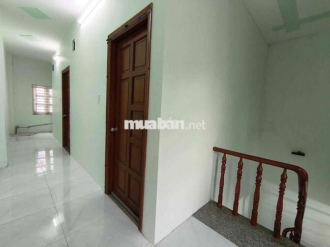 NHÀ 1 TRỆT 1 LẦU DT 5 x 17 NGAY CHỢ THỚI TỨ HÓC MÔN - ĐƯỜNG Ô TÔ TẢI