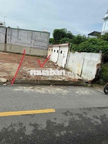 2Lô Đất SHR mặt đg Tân Hiệp16 DT 5,2x20 XD hoàn côg dg 8m thôg 3ty900