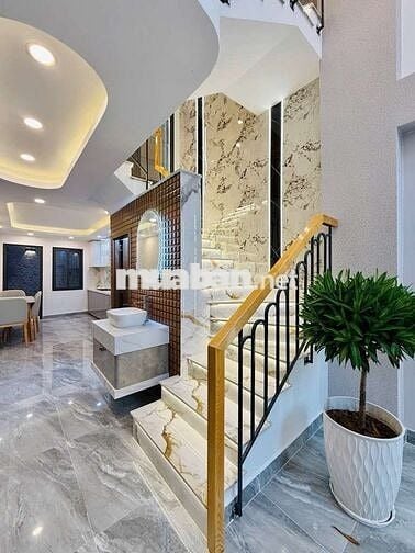 Nhà 5 tầng 4 phòng ngủ 5wc hẻm 4m giá 6,1 tỷ Đường Phạm Văn Chiêu P14