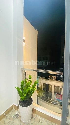 Nhà riêng 64,8m2 / 2 tỷ550 triệu Hồng Hà, Phường 2, Quận Tân Bình. SHR