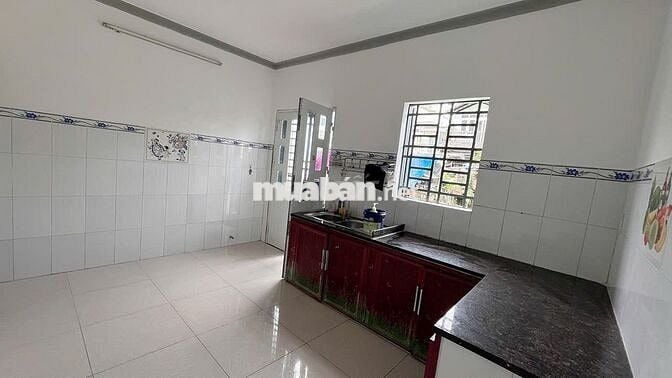 CHO THUÊ NHÀ NGUYÊN CĂN, 50M2, 2 TẦNG, 2 PN, GIÁ 8tr/1T. HẺM OTO.