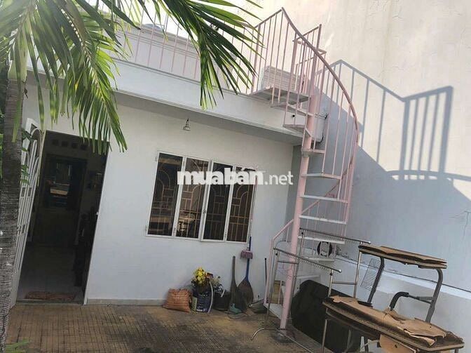 Cho thuê nhà mới, rộng rãi, 4pn 2wc, hẻm tải thông, Lê Đức Thọ p16 GV