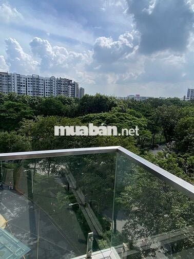 Cho thuê căn hộ Emerald 2pn2wc, 66m2 , NTCB,view hồ ,giá 13tr