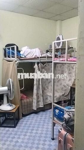 Tìm bạn ở ghép nữ gần đh Ngân hàng
