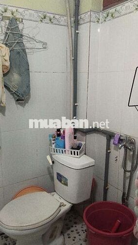Tìm bạn ở ghép nữ ngay đại học ngân hàng