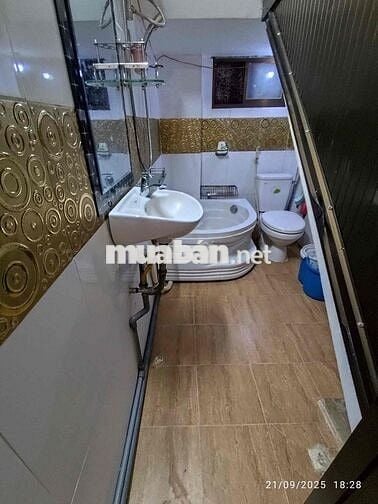 Phòng 30m2 ngay tầng trệt trung tâm Q Phú Nhuận