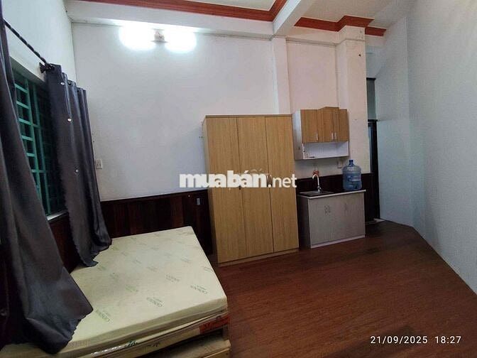 Phòng 30m2 ngay tầng trệt trung tâm Q Phú Nhuận