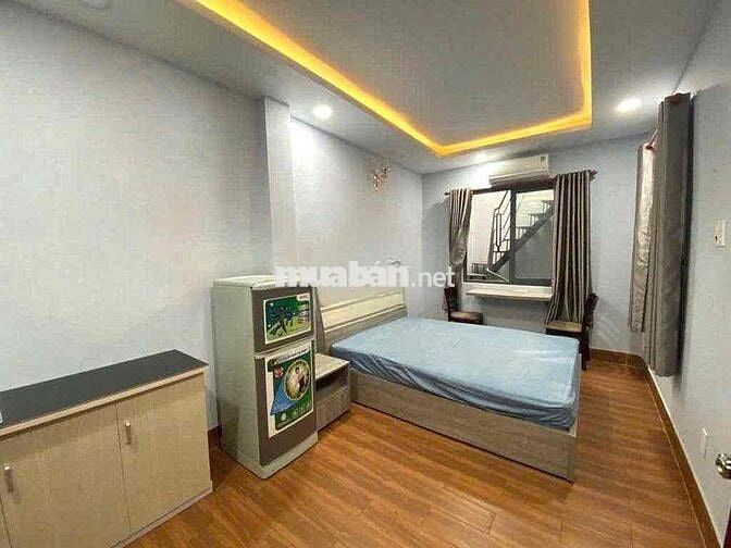 CHO THUÊ NHÀ MẶT TIỀN, CHO LÀM CHDV 7PN, 6WC