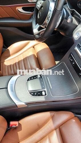 Gia đình bán GLC300 sx 2022 Tên công ty