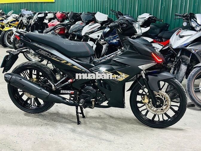 XE MÁYTHANH TÙNG_EXCITER 150 ĐEN NHÁM ĐỘ VÀNH CHẤT