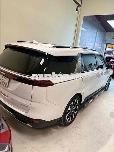 Kia Carnival 2023 Signature 2.2D - 42000 km