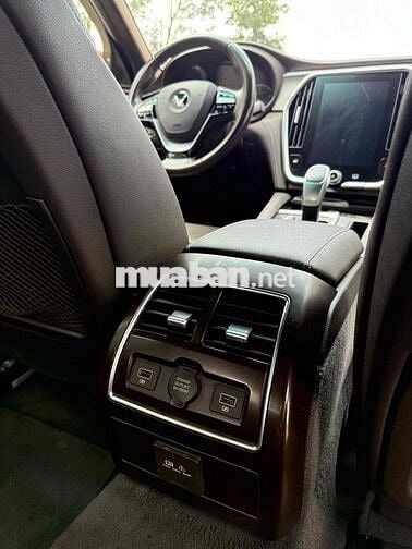 VinFast Lux A2.0 2021 Plus 2.0 AT - 71000 km