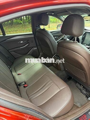 VinFast Lux A2.0 2021 Plus 2.0 AT - 71000 km