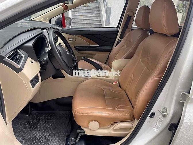 Mitsubishi Xpander 1.5AT 2019