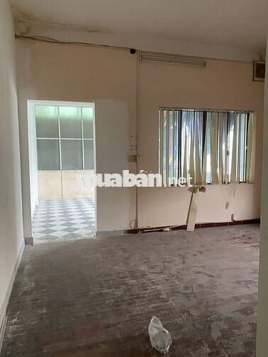 MT Quang Trung trệt 3 lầu 5 x 25, sân rộng , phòng lớn, KD đa ngành