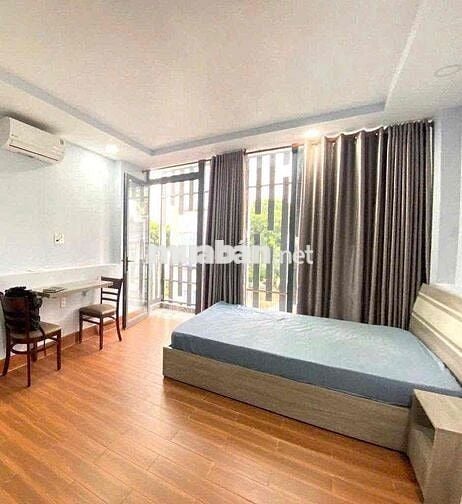 CHO THUÊ NHÀ MẶT TIỀN, CHO LÀM CHDV 7PN, 6WC