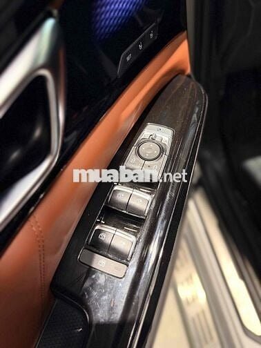 Kia Carnival 2023 Signature 2.2D - 42000 km