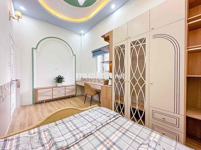 BÁN NHÀ CÁCH MẶT TIỂN TRẦN NAM PHÚ 10m