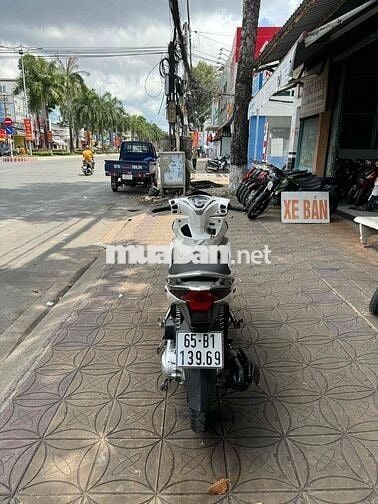 HONDA AIR BLADE FI (2011) BS:65B1:CẦN THƠ