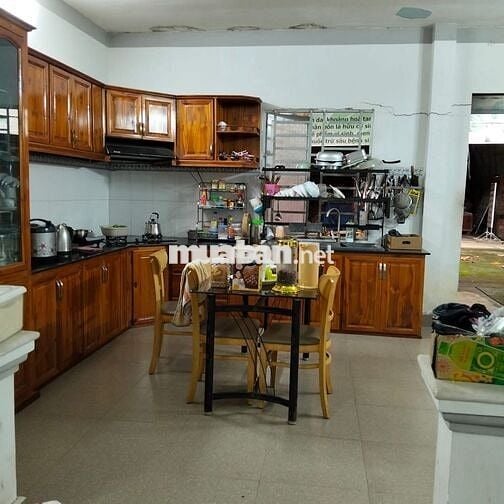 Nhà 2 mặt tiền QL20 360m2, trung tâm thị trấn Madagui