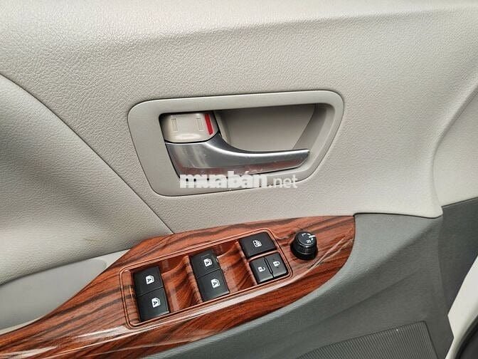 Toyota Sienna 2015 - XE NHẬP MỸ NGUYÊN CHIẾC