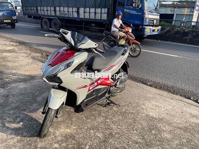 bán ablack 2022 mới keng
