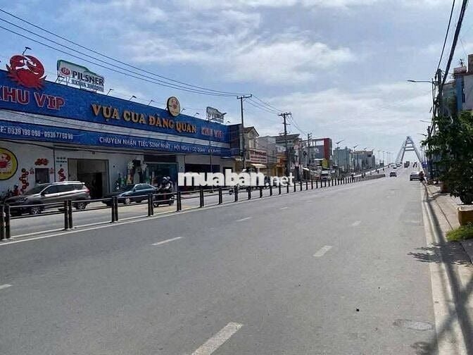 NỀN HIẾM DÃY B KHU BIỆT THỰ HẺM 49 TRẦN HOÀNG NA