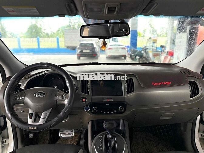 Kia Sportage 2013 2.0 AT AWD - 120000 km