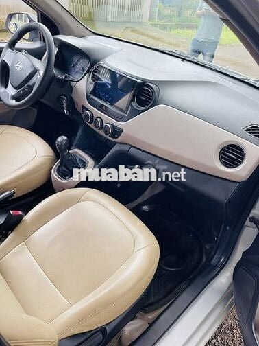 xe huyndai i10 2016 sedan