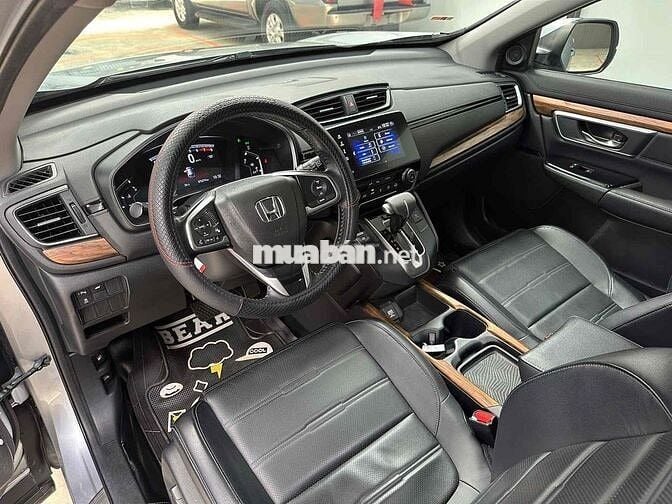 Honda CR V 2018 L - 75000 km