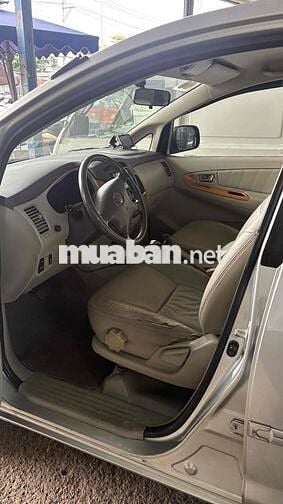 Toyota Innova 2011 V - 186000 km