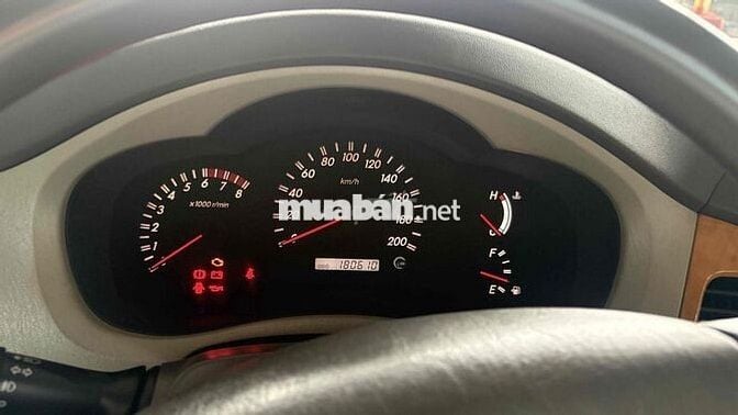 Toyota Innova 2011 V - 186000 km
