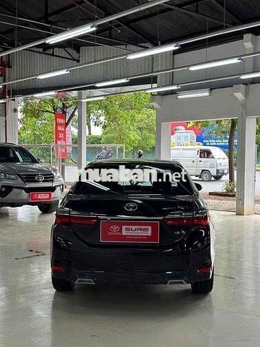 Toyota Altis 1.8G 2020 màu nâu  giá tốt giảm giá