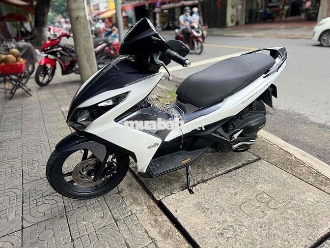 ab 2014. máy rin em. xe chất