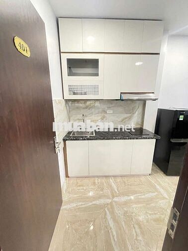 Căn hộ 30m² full nội thất – Văn Cao, Ba Đình – Ở luôn