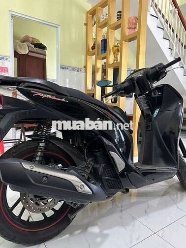 SH cao 150 nhà ít đi cần bán