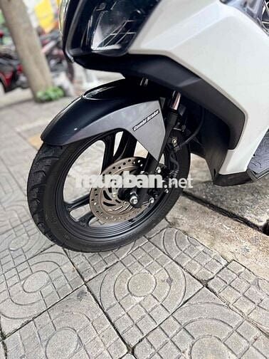 ab 2014. máy rin em. xe chất